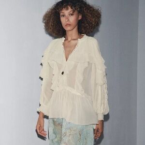 NWT Zara Woman LIMITED EDITION ZW COLLECTION LACE RUFFLE BLOUSE Top Size M